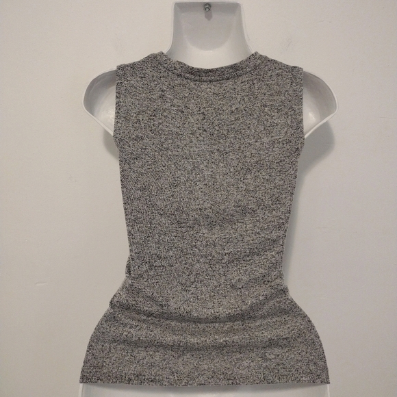 A New Day - Front Knot Tank Top - Picture 5 of 10